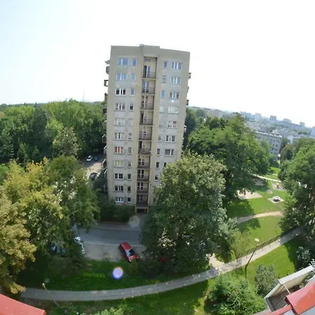 Ul. Ugorek Kolo Areny-3