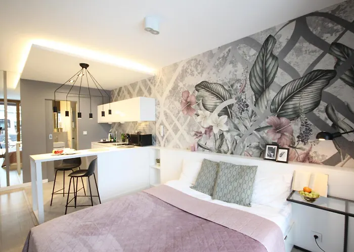 Viva Green & Natur Apt Close To Vistula River - By Homelike